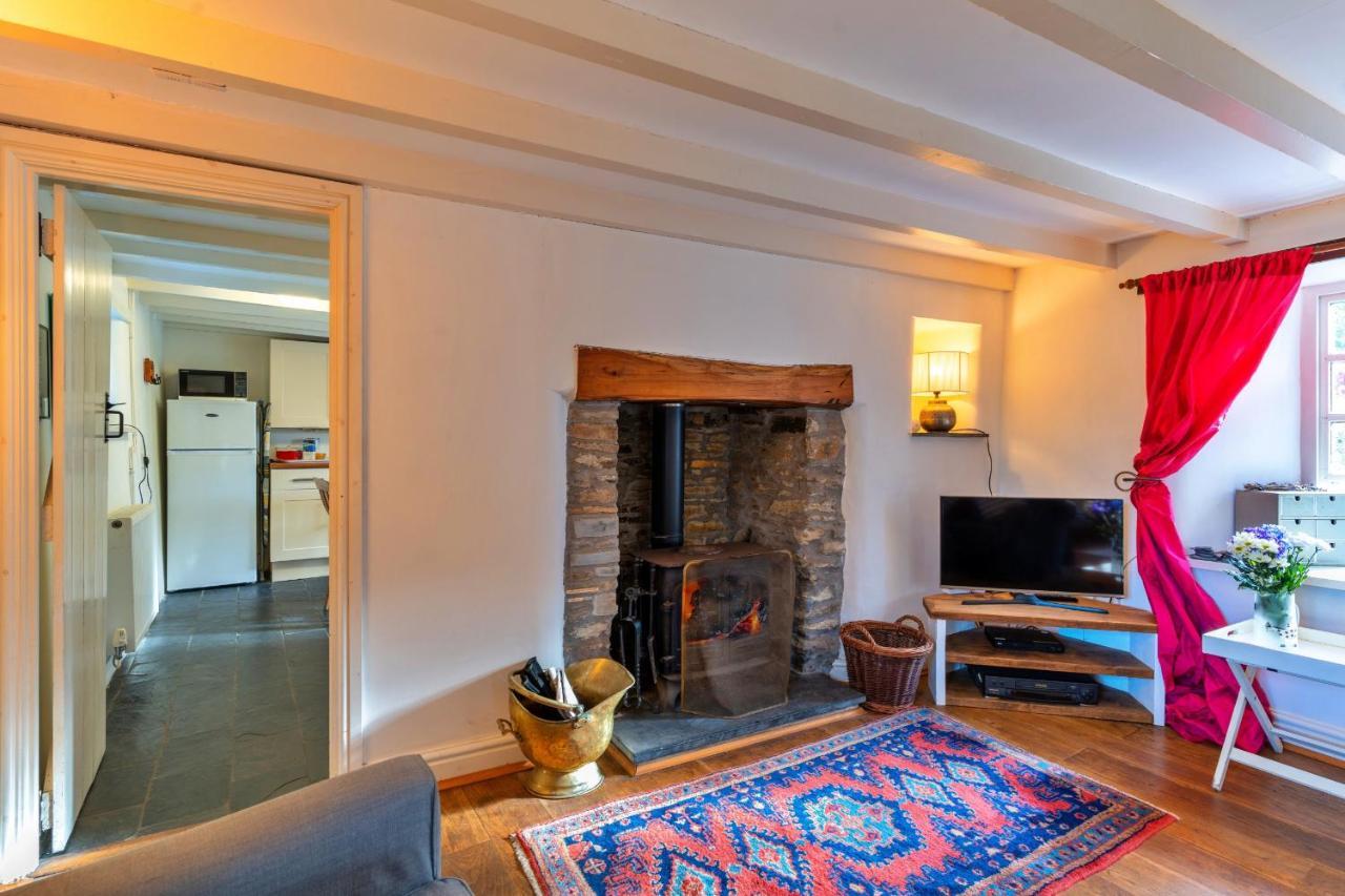 פדסטואו Finest Retreats - Forge Cottage מראה חיצוני תמונה